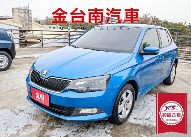 1.2渦輪頂級版✓一手只跑2.5萬✓原廠保養✓車況超好✓iKEY✓全車六安✓TCS✓定速✓倒車顯影✓可全貸✓  第1張相片