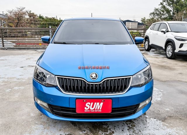 1.2渦輪頂級版✓一手只跑2.5萬✓原廠保養✓車況超好✓iKEY✓全車六安✓TCS✓定速✓倒車顯影✓可全貸✓  第5張相片