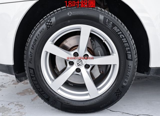 多項選配✓跑6.7萬✓原廠保養✓原板件✓計時套件✓14向記憶椅✓PASM✓BOSE✓環景✓ACC✓AEB✓免鑰匙✓  第7張相片