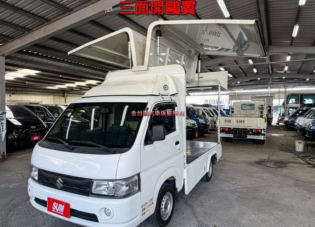 雙電動油壓歐翼✓開門就是店面✓走到哪裡賺到哪裡✓全車原板件✓附全額發票✓可全貸✓不用殺價就很便宜✓  第2張相片