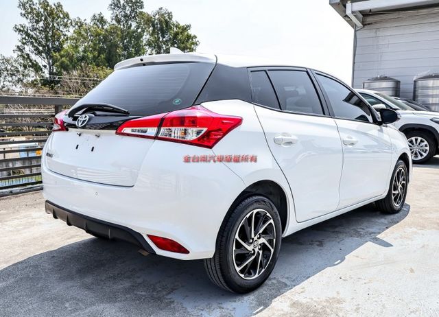 全車九安✓藍牙音響✓TCS✓ABS✓一手車✓里程保證✓全車原板件✓原廠保固中✓可全貸✓代步通勤好選擇✓  第4張相片