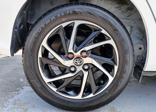 全車九安✓藍牙音響✓TCS✓ABS✓一手車✓里程保證✓全車原板件✓原廠保固中✓可全貸✓代步通勤好選擇✓  第9張相片