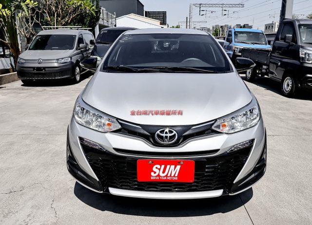 原廠保固中✓九安✓原廠保養✓一手車✓只跑4萬✓全車原鈑件✓ABS✓循跡防滑✓倒車顯影✓里程保證✓  第4張相片