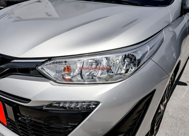 原廠保固中✓九安✓原廠保養✓一手車✓只跑4萬✓全車原鈑件✓ABS✓循跡防滑✓倒車顯影✓里程保證✓  第5張相片