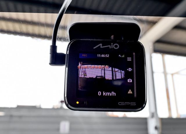 原廠保固中✓九安✓原廠保養✓一手車✓只跑4萬✓全車原鈑件✓ABS✓循跡防滑✓倒車顯影✓里程保證✓  第13張相片