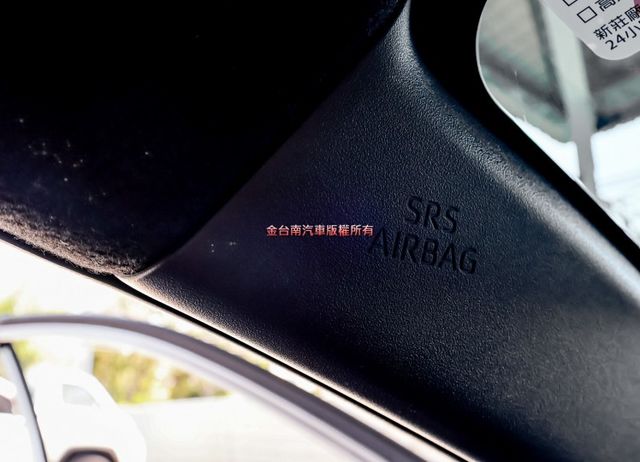 原廠保固中✓九安✓原廠保養✓一手車✓只跑4萬✓全車原鈑件✓ABS✓循跡防滑✓倒車顯影✓里程保證✓  第18張相片