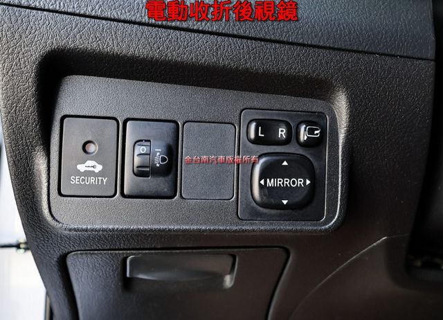 E版✓市面少有灰色內裝✓少跑里程保證✓車況超好無漏油✓ABS✓雙安✓恆溫✓定速✓可全貸✓不用殺價就很便宜✓  第13張相片