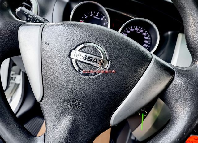 豪華版✓恆溫✓ABS✓雙安✓車頂置物架✓衛星導航✓倒車顯影✓里程保證✓可全貸✓  第14張相片