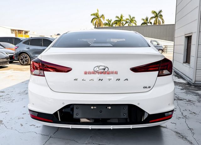 代步通勤好選擇✓一手車少跑里程保證✓原廠保養✓全車原板件✓藍牙音響✓TCS✓全車六安✓可全貸✓不用殺價就很便宜✓  第3張相片