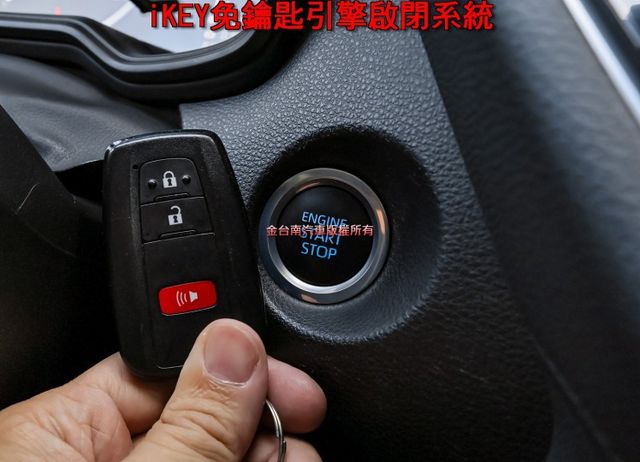 汽油版✓一手只跑1.9萬✓原廠保養✓全車原板件✓NAVI✓ACC✓AEB✓車道維持✓倒車顯影✓可全貸✓不用殺價就很便宜✓  第16張相片