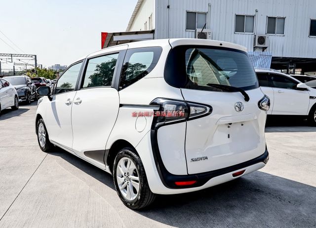 經典+版✓AEB✓車道偏離✓六安✓一手車✓影音✓倒車顯影✓ABS✓循跡防滑✓里程保證✓可全貸✓  第2張相片