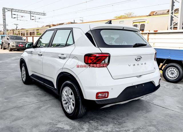 22年式✓21/12出廠✓原廠保養✓一手車✓循跡防滑✓ABS✓六安✓里程保證✓代步通勤最佳選擇✓  第2張相片