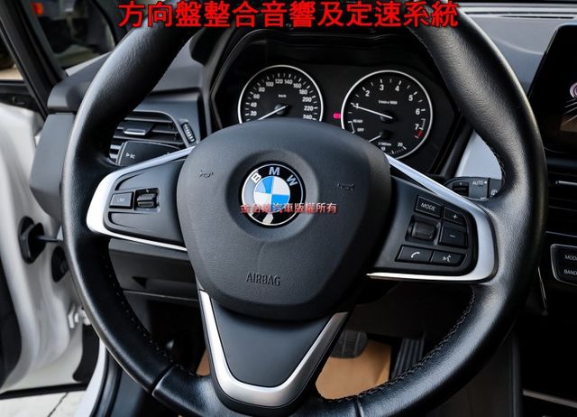 218i AT✓總代理✓一年只跑不到一萬✓原板件✓記憶椅✓iKEY✓倒車顯影✓雙區恆溫✓變速箱維修及耗材已換新  第12張相片