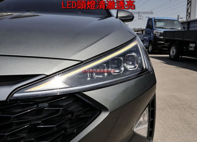 Sport版✓204匹馬力✓20年式✓AEB✓車道維持✓跑車椅✓雙區恆溫✓TCS✓全車原鈑件✓六安✓可全貸  第7張相片