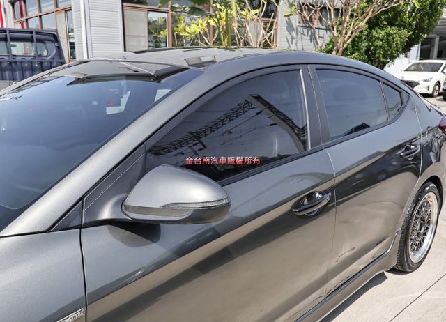 Sport版✓204匹馬力✓20年式✓AEB✓車道維持✓跑車椅✓雙區恆溫✓TCS✓全車原鈑件✓六安✓可全貸  第8張相片