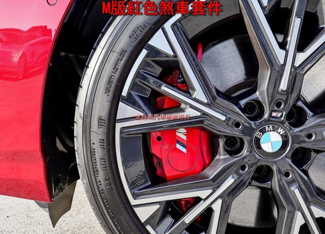 豪華四門轎跑M版✓現省39萬✓一手車✓原鈑件✓5AU安全輔助✓自動停車✓記憶椅✓雙電動椅✓環景✓夜色套件✓擾流尾翼✓  第8張相片