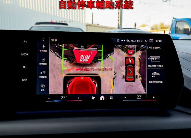 豪華四門轎跑M版✓現省39萬✓一手車✓原鈑件✓5AU安全輔助✓自動停車✓記憶椅✓雙電動椅✓環景✓夜色套件✓擾流尾翼✓  第17張相片