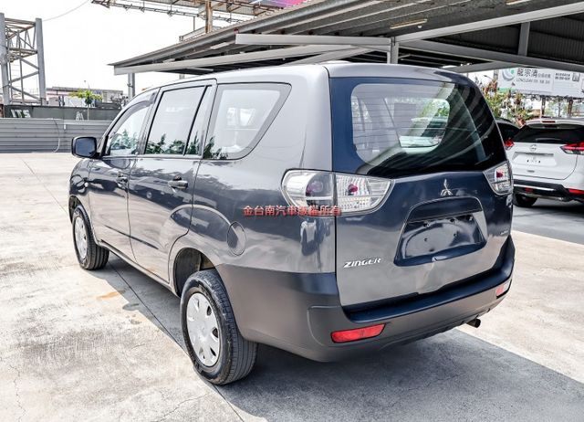 客貨兩用✓少跑里程保證✓全車原板件✓車況超好✓附全額發票✓可全貸✓不用殺價就很便宜✓  第2張相片