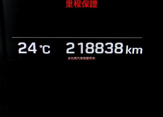 柴油菁英版✓全車原鈑件✓全景天窗✓電動椅✓恆溫✓iKEY✓定速✓TCS✓ABS✓六安✓LED頭燈✓里程保證✓  第14張相片