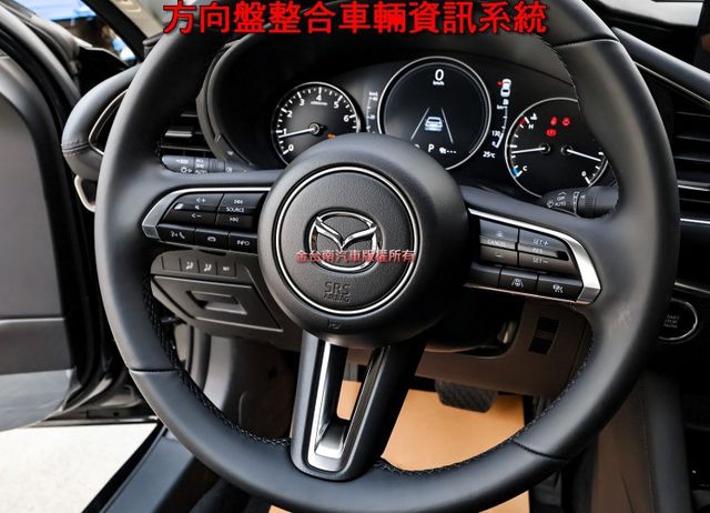 Signature頂級版✓24年式24年領牌✓一手只跑八千✓記憶椅✓HUD✓LV2✓環景✓BOSE音響✓原板件✓可全貸✓  第12張相片