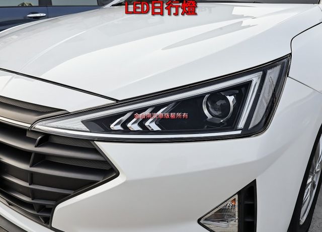 一手車✓全車原鈑件✓循跡防滑✓ABS✓全車六安✓里程保證✓可全貸✓不用殺價就很便宜✓代步通勤好選擇✓  第7張相片