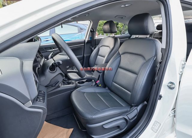 一手車✓全車原鈑件✓循跡防滑✓ABS✓全車六安✓里程保證✓可全貸✓不用殺價就很便宜✓代步通勤好選擇✓  第11張相片