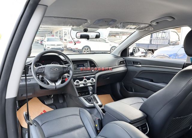 一手車✓全車原鈑件✓循跡防滑✓ABS✓全車六安✓里程保證✓可全貸✓不用殺價就很便宜✓代步通勤好選擇✓  第13張相片