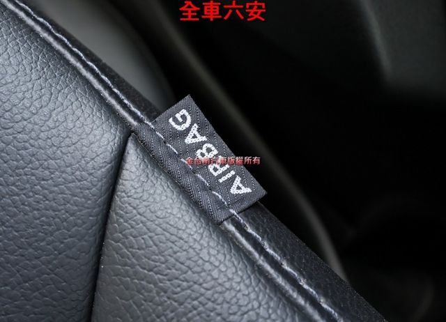 一手車✓全車原鈑件✓循跡防滑✓ABS✓全車六安✓里程保證✓可全貸✓不用殺價就很便宜✓代步通勤好選擇✓  第17張相片