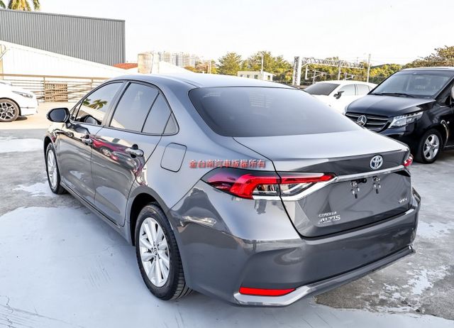 油電豪華版✓25年式11月出厰✓只跑一萬✓全車原板件✓安卓影音✓LV2✓iKEY✓全車九安✓可全貸✓不用殺價就很便宜✓  第2張相片