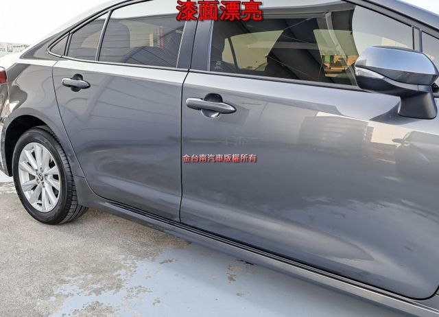 油電豪華版✓25年式11月出厰✓只跑一萬✓全車原板件✓安卓影音✓LV2✓iKEY✓全車九安✓可全貸✓不用殺價就很便宜✓  第6張相片