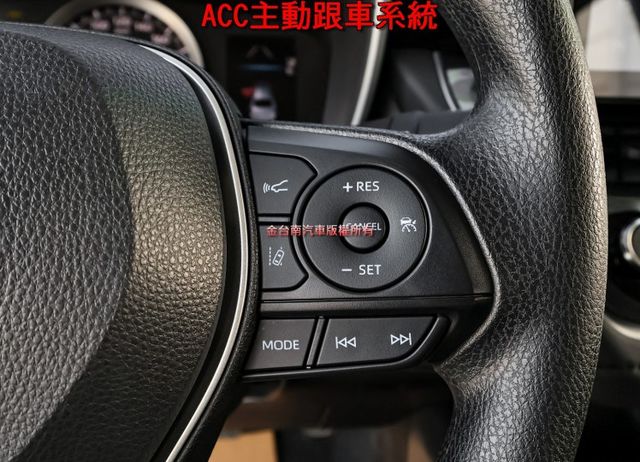 油電豪華版✓25年式11月出厰✓只跑一萬✓全車原板件✓安卓影音✓LV2✓iKEY✓全車九安✓可全貸✓不用殺價就很便宜✓  第12張相片