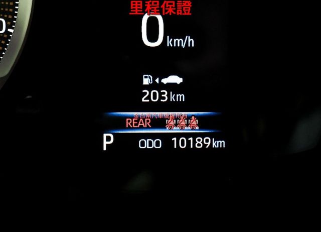 油電豪華版✓25年式11月出厰✓只跑一萬✓全車原板件✓安卓影音✓LV2✓iKEY✓全車九安✓可全貸✓不用殺價就很便宜✓  第13張相片