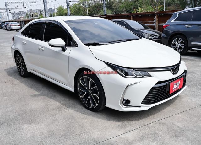 豪華+版✓一手車✓全車原鈑件✓ACC✓車道偏離✓iKEY✓倒車顯影✓恆溫空調✓安卓影音✓代步通勤好選擇✓可全貸✓  第3張相片