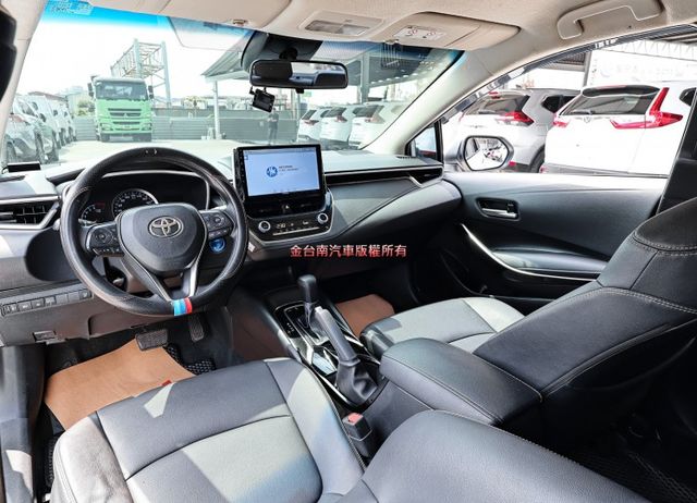 豪華+版✓一手車✓全車原鈑件✓ACC✓車道偏離✓iKEY✓倒車顯影✓恆溫空調✓安卓影音✓代步通勤好選擇✓可全貸✓  第10張相片