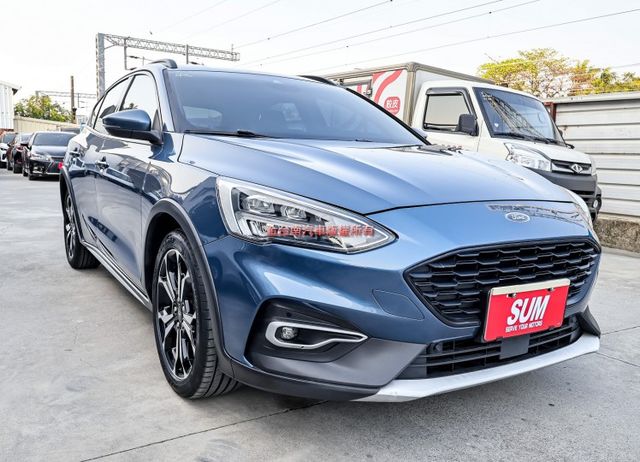 ACTIVE任性版✓電動椅✓HUD✓原廠NAVI✓LV2安全輔助✓182匹馬力✓原廠保養✓車況超好✓可全貸✓  第3張相片