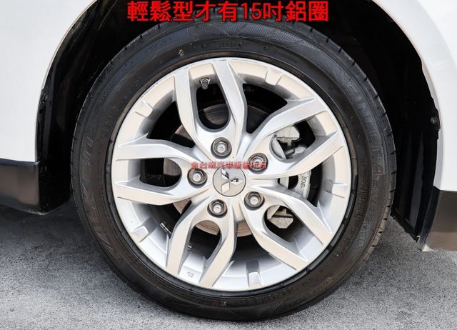 輕鬆型✓只跑1.9萬✓原廠保養✓原廠保固中✓電動尾門✓環景倒車顯影✓iKEY✓恆溫✓可全貸✓不用殺價就很便宜✓  第7張相片