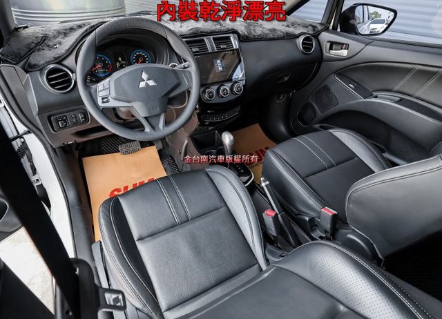 輕鬆型✓只跑1.9萬✓原廠保養✓原廠保固中✓電動尾門✓環景倒車顯影✓iKEY✓恆溫✓可全貸✓不用殺價就很便宜✓  第10張相片