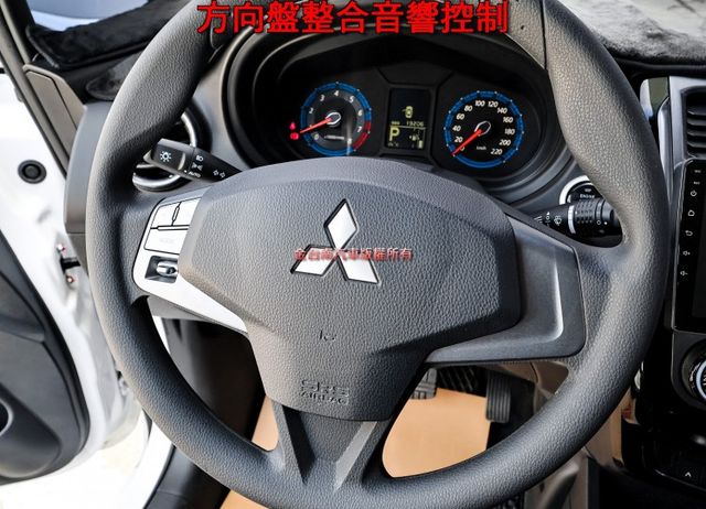 輕鬆型✓只跑1.9萬✓原廠保養✓原廠保固中✓電動尾門✓環景倒車顯影✓iKEY✓恆溫✓可全貸✓不用殺價就很便宜✓  第12張相片