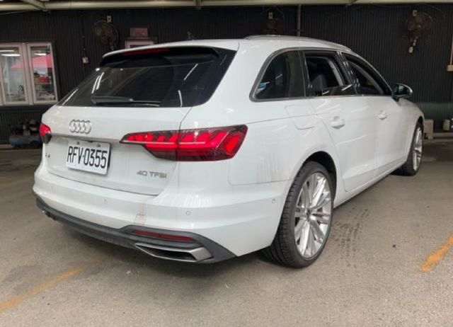 Avant✓一手25年領牌✓只跑9千✓全車原板件✓雙電動椅✓環景✓電動尾門✓LV2✓19吋鋁圈✓可全貸✓  第2張相片