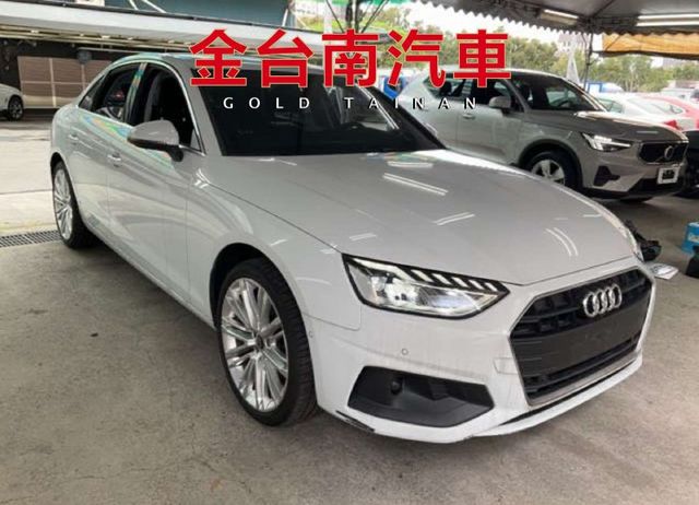 一手25年領牌✓只跑5千✓全車原板件✓雙電動椅✓環景✓衛星導航✓LV2✓19吋鋁圈✓可全貸✓不用殺價就很便宜✓  第1張相片