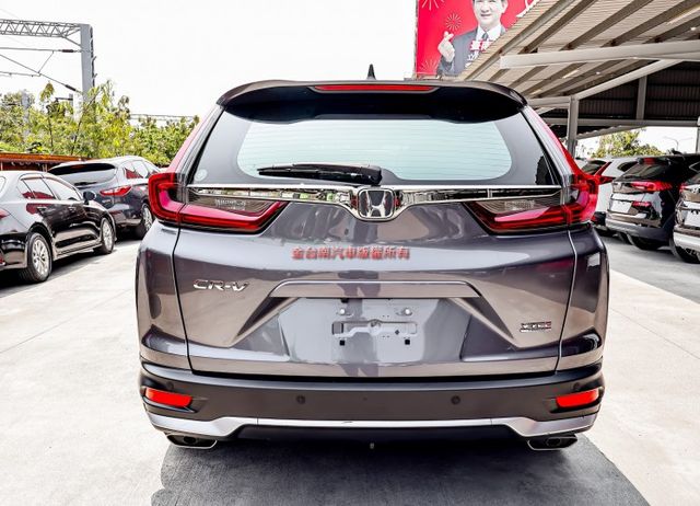 一手車✓只跑8.6萬✓全車原鈑件✓ACC✓AEB✓車道維持✓iKEY✓原廠保養✓里程保證✓可全貸✓  第3張相片