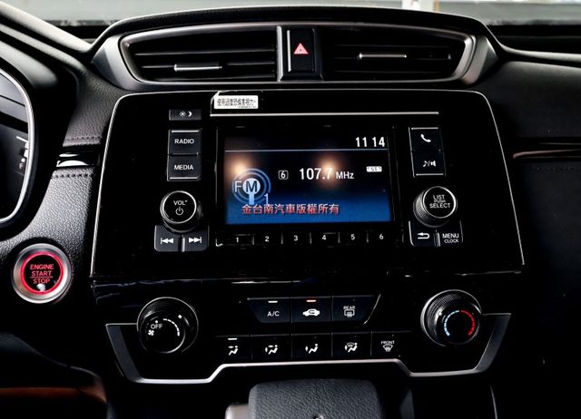一手車✓只跑8.6萬✓全車原鈑件✓ACC✓AEB✓車道維持✓iKEY✓原廠保養✓里程保證✓可全貸✓  第14張相片