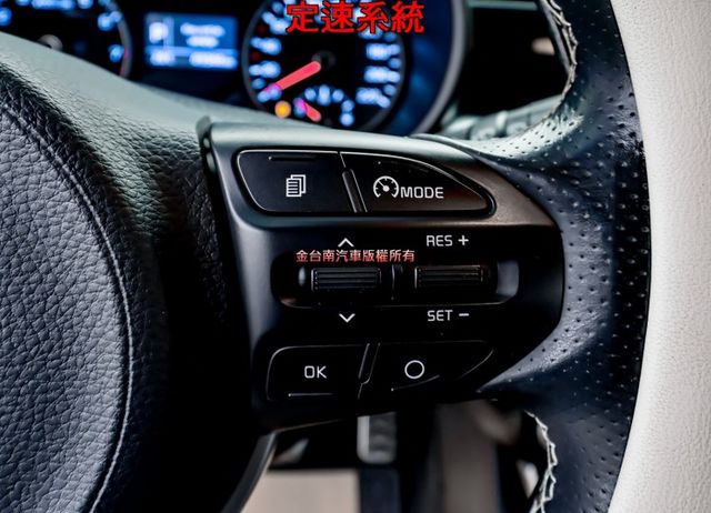 X-LINE✓19年式✓19年領牌✓只跑4.9萬✓原廠保養✓原鈑件✓恆溫✓iKEY✓盲點✓AEB✓衛星導航✓七安✓  第12張相片