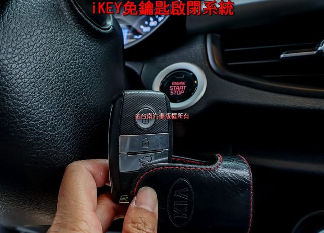 X-LINE✓19年式✓19年領牌✓只跑4.9萬✓原廠保養✓原鈑件✓恆溫✓iKEY✓盲點✓AEB✓衛星導航✓七安✓  第15張相片