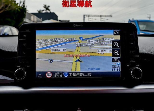 X-LINE✓19年式✓19年領牌✓只跑4.9萬✓原廠保養✓原鈑件✓恆溫✓iKEY✓盲點✓AEB✓衛星導航✓七安✓  第16張相片