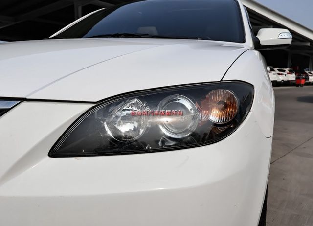 ✓輪胎剛換新✓只跑7.7萬✓全車原鈑件✓電動椅✓天窗✓安卓影音✓恆溫空調✓可全貸✓不用殺價就很便宜✓  第5張相片