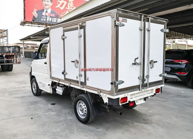 -20度冷凍箱✓電動窗✓循跡防滑✓里程保證✓車況超好✓事業打拼好幫手✓可全貸✓  第3張相片