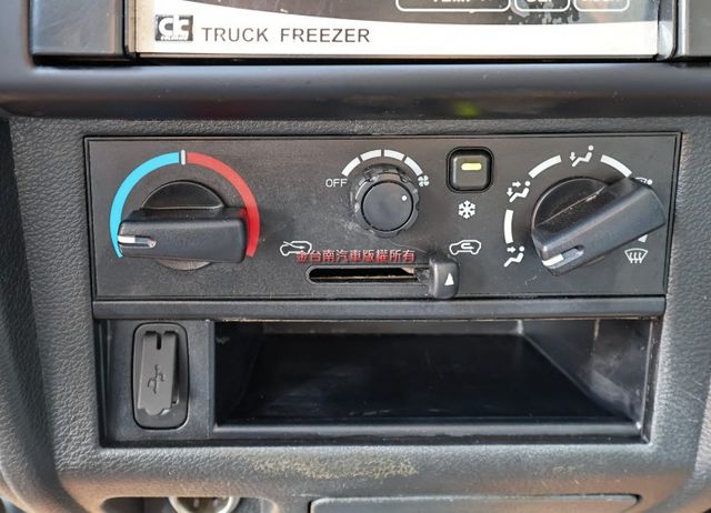 -20度冷凍箱✓電動窗✓循跡防滑✓里程保證✓車況超好✓事業打拼好幫手✓可全貸✓  第10張相片