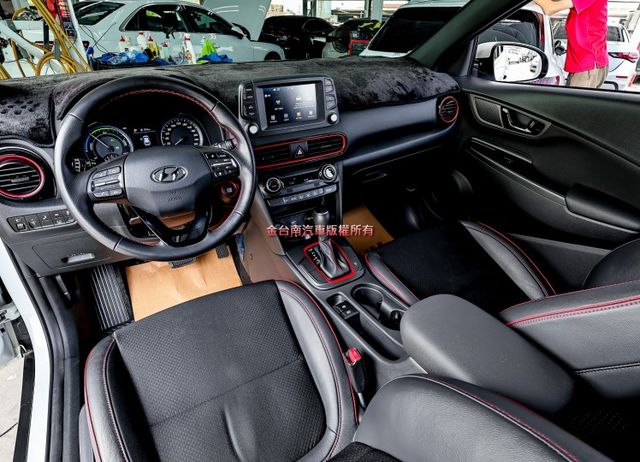 油電✓一手車✓只跑8.9萬✓全車原鈑件✓原廠保養✓ACC✓AEB✓車道偏離✓快撥✓iKEY✓恆溫✓六安✓  第9張相片