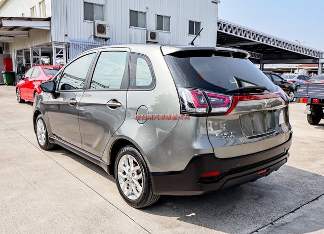 24年式✓23/12出廠✓最高輕鬆版✓一手車✓只跑1.5萬✓原鈑件✓iKEY✓電動尾門✓恆溫✓影音✓原廠保養及保固中✓  第2張相片